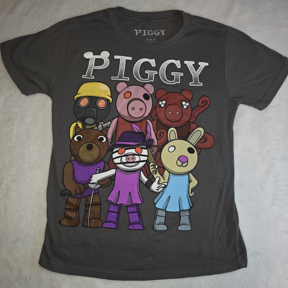Piggy Graphic T-Shirt